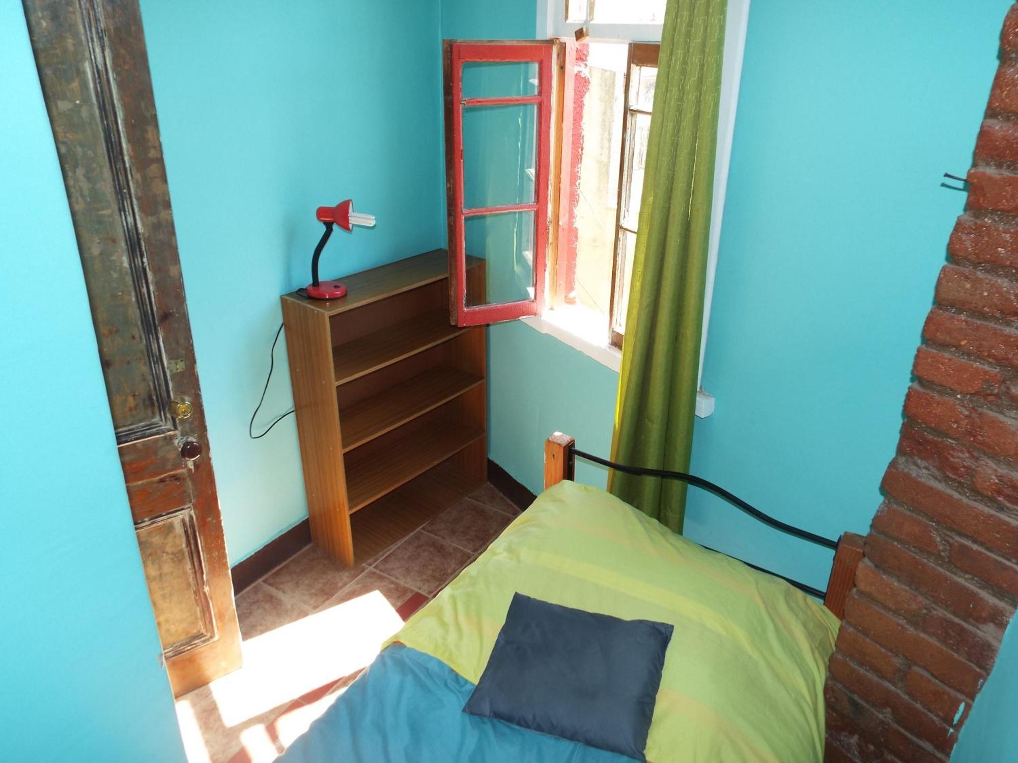 Hostal Casa Verde Limon Valparaiso Room photo