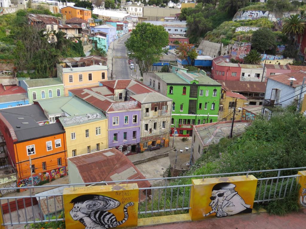 Hostal Casa Verde Limon Valparaiso Exterior photo