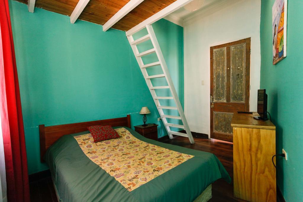 Hostal Casa Verde Limon Valparaiso Exterior photo