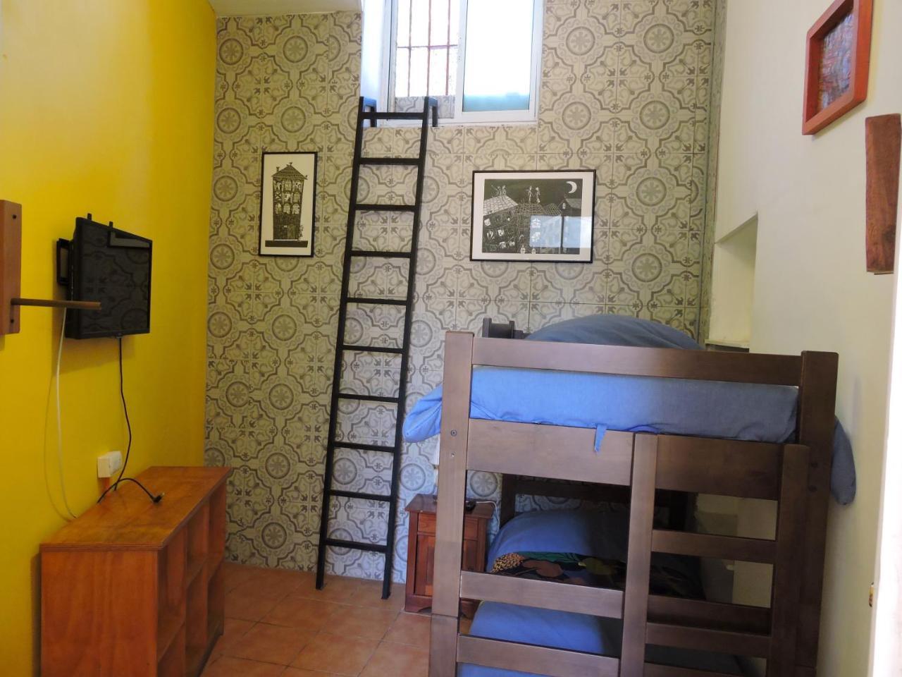 Hostal Casa Verde Limon Valparaiso Exterior photo